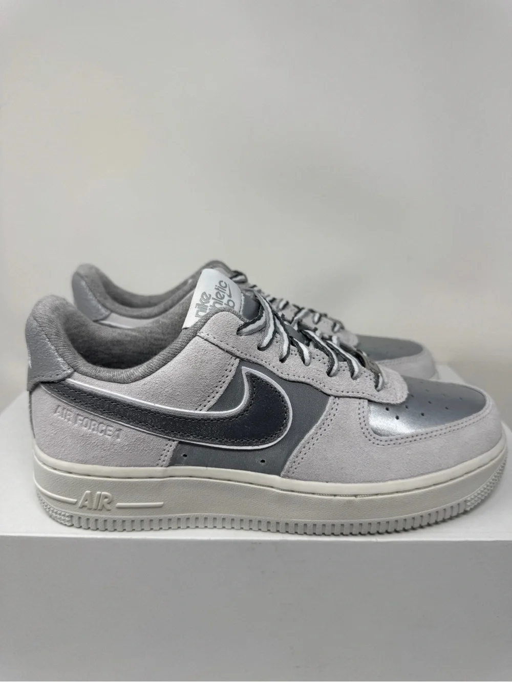 Womens Nike Air Force